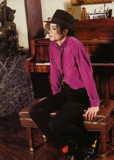 Michael Jackson -Zdjęcia - MichaelJacksonpiano.jpg