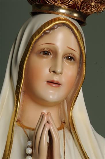 Zdjęcia Figury Matki Bożej Fatimskiej - 68_Sacred-Image_082709.jpg