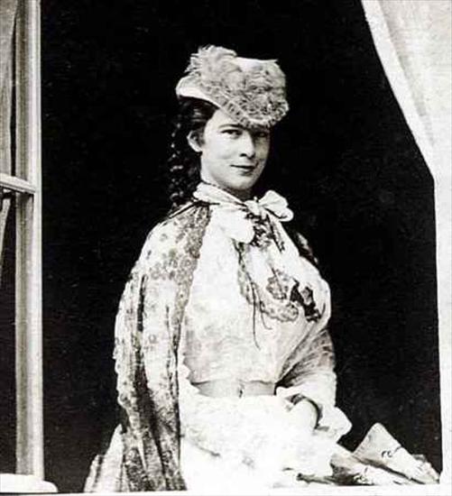 Kaiserin Sisi - 1865.jpg