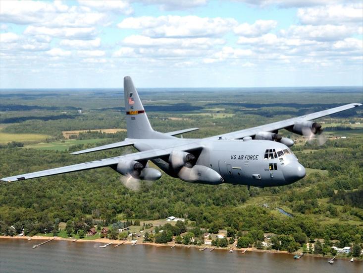 samoloty tapety - USAF-C-130-Hercules-1-1024x768.jpg