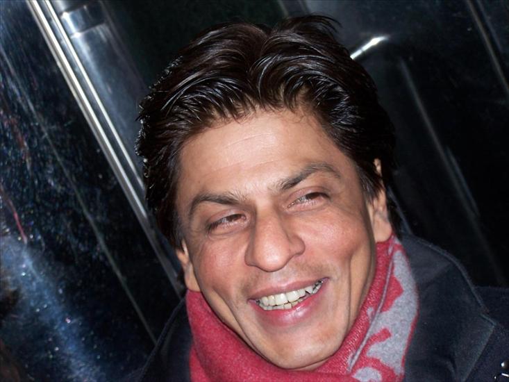 shahrukh foto - 2zny8h2.jpg