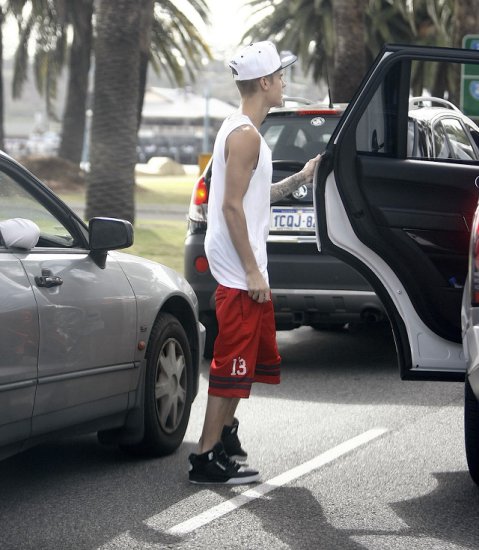  Justin w Perth ,Australia - nrt.jpg