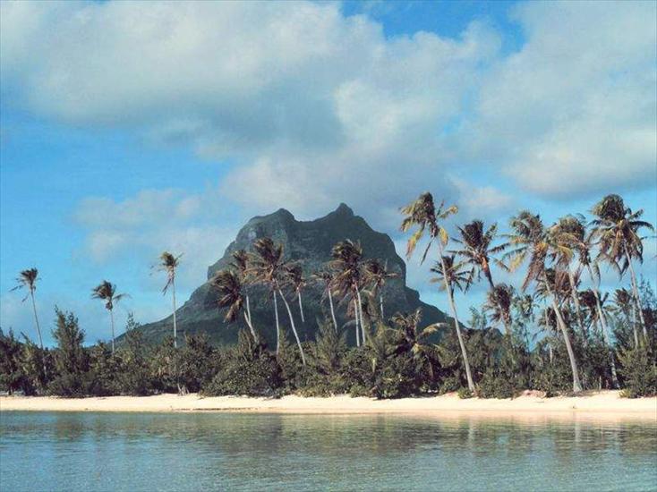 tapety-krajobrazy - Bora Bora, French Polynesia.jpg