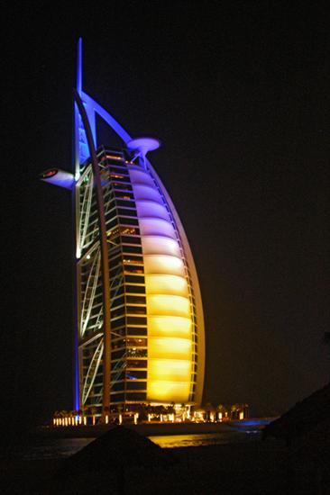 OKŁADKI - Film - Najbardziej Luksusowy Hotel Świata, Burj Al Arab.jpg