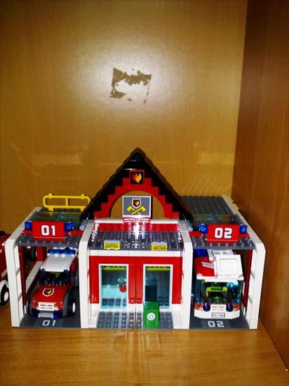 LEGO - 26032011368.jpg