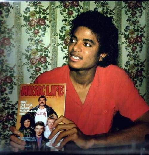 Michael Jackson - 1287239053.jpg