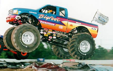 Monster truck - 12.jpg