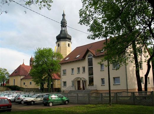 Mój Heimat - Plebania i kościół pw.WNMP w Otmęcie.JPG
