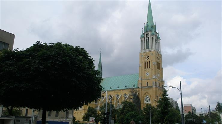 Kościoły w Polsce - P8040015.JPG