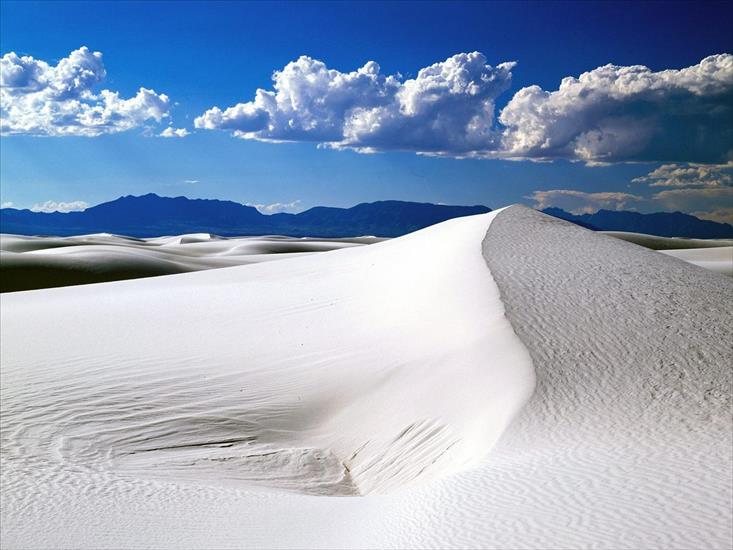 Zima - White Sands National  Monument, New Mexico.jpg