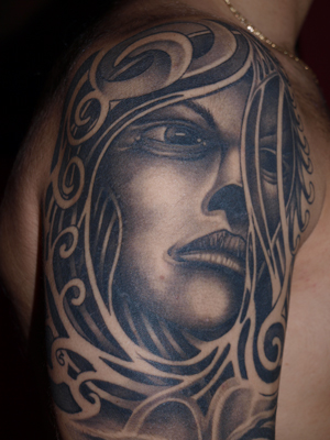 Tatuaże 1 - womanface.jpg