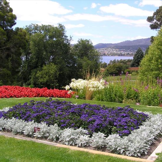 OGRÓD - Heritage gardens Tasmania728.jpg