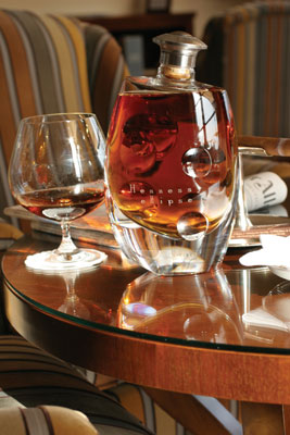 Hennessy Cognac Ellipse - ellipsebig.jpg