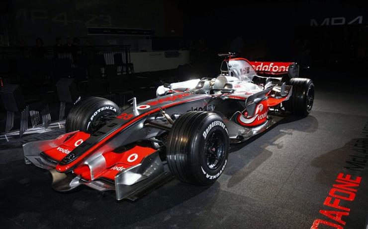 Formula 1 - McLaren-MP4-23-2-1680x1050.jpg